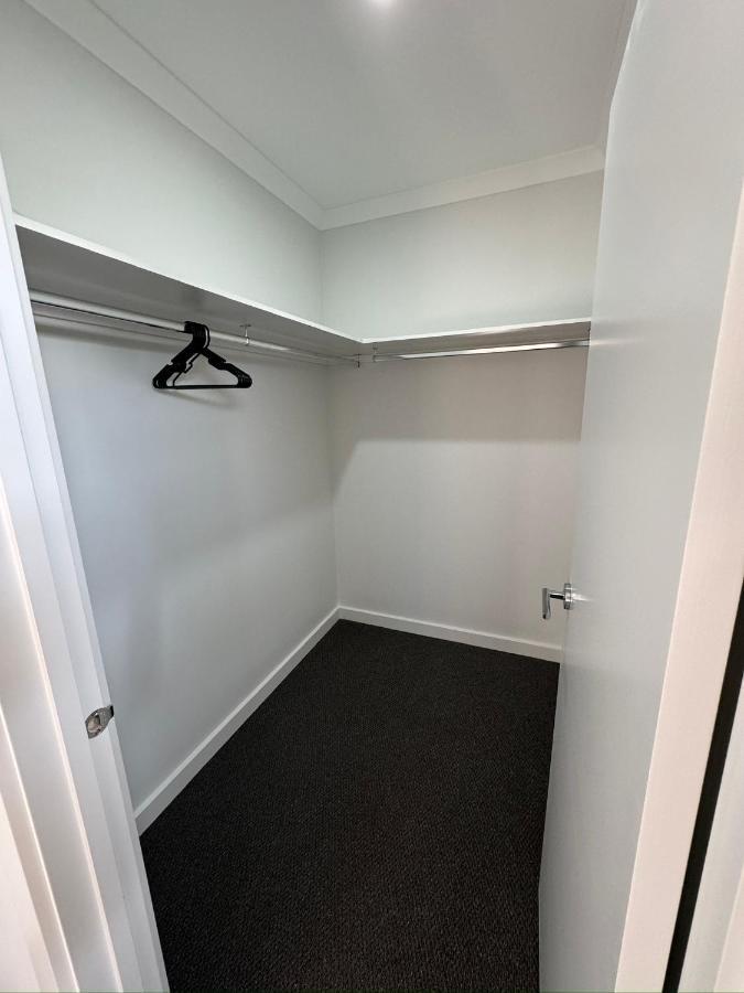 Brand New Comfortable Room In A Beautiful Suburb St Albans Esterno foto